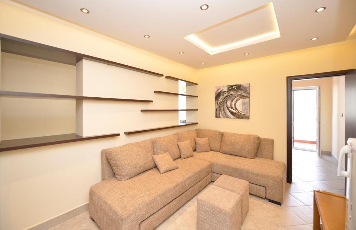 Rafailovici Holiday Apartments المظهر الخارجي الصورة